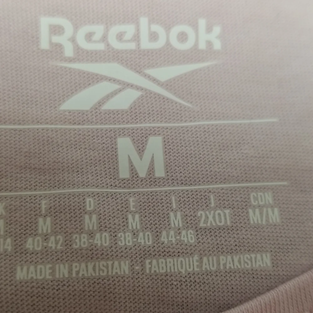 𝅺Reebok Graphic Athletic Racerback Tank Top - Picture 9 of 10